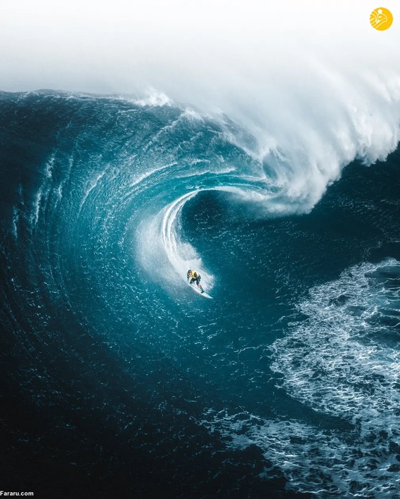   موج سواری به نام کریس راس، از موجی عظیم در استرالیا پایین می‌آید/ فیل دی گلنوئل

